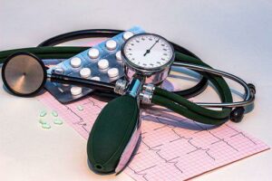 how to lower your blood pressure naturally