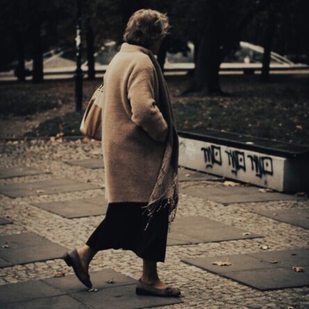 how to dress for your shape