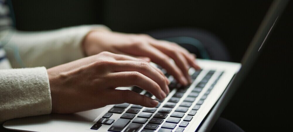 how retirees can earn from blogging